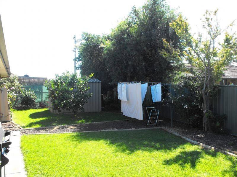 30 Sunshine Blvd, Mulwala NSW 2647