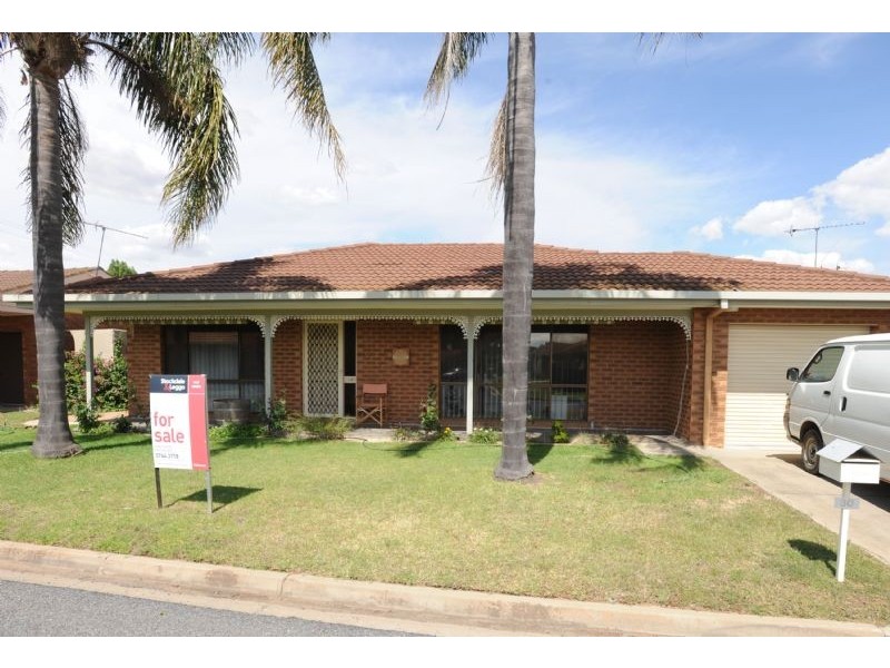 30 Sunshine Blvd, Mulwala NSW 2647