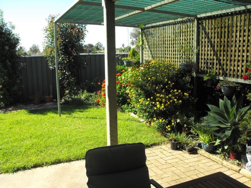 30 Sunshine Blvd, Mulwala NSW 2647