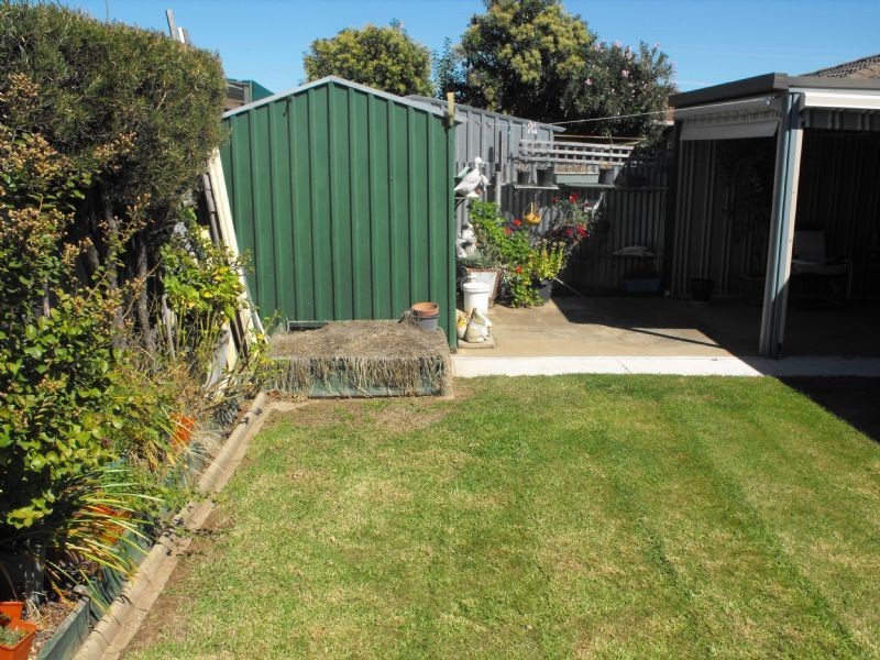 Unit-2/20 Hicks Road, Mulwala NSW 2647