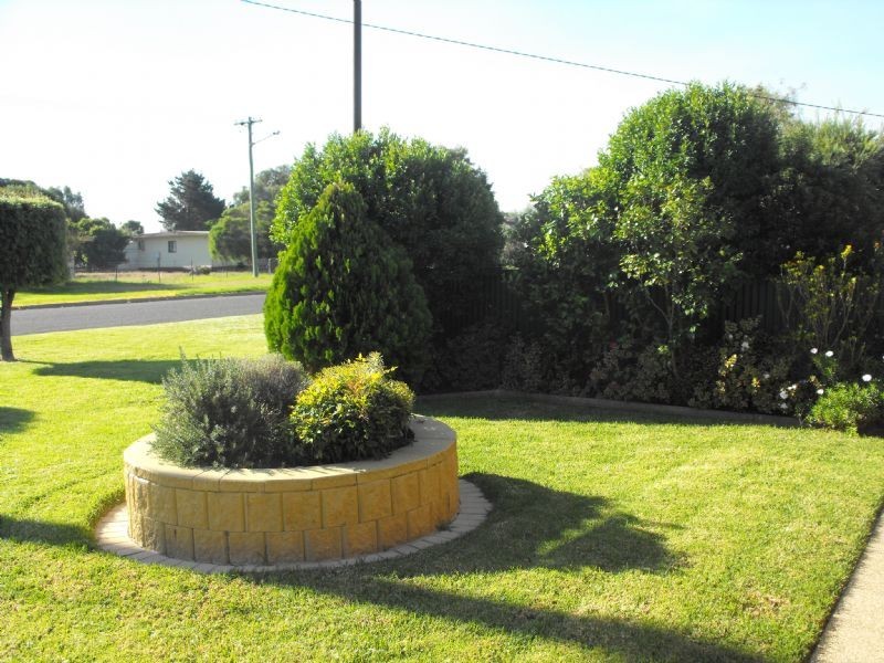 Unit-2/20 Hicks Road, Mulwala NSW 2647