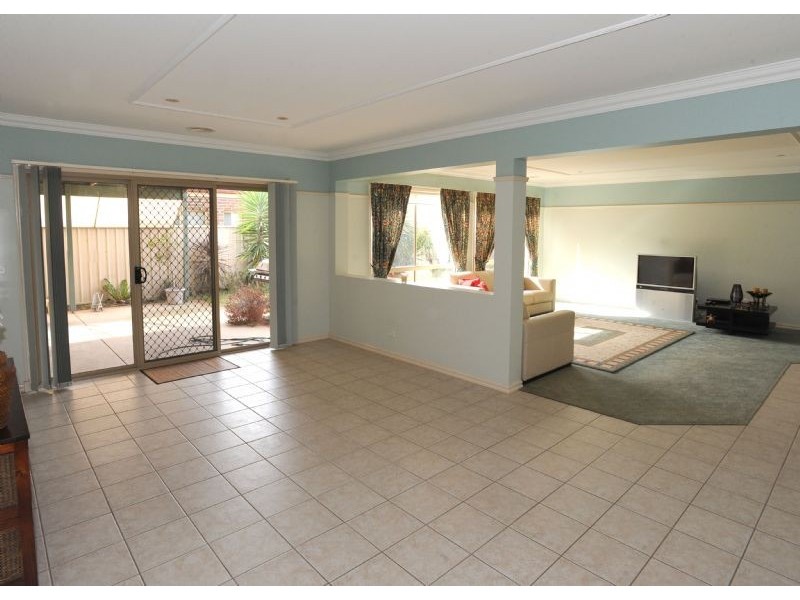 4 Fields Ave, Yarrawonga VIC 3730