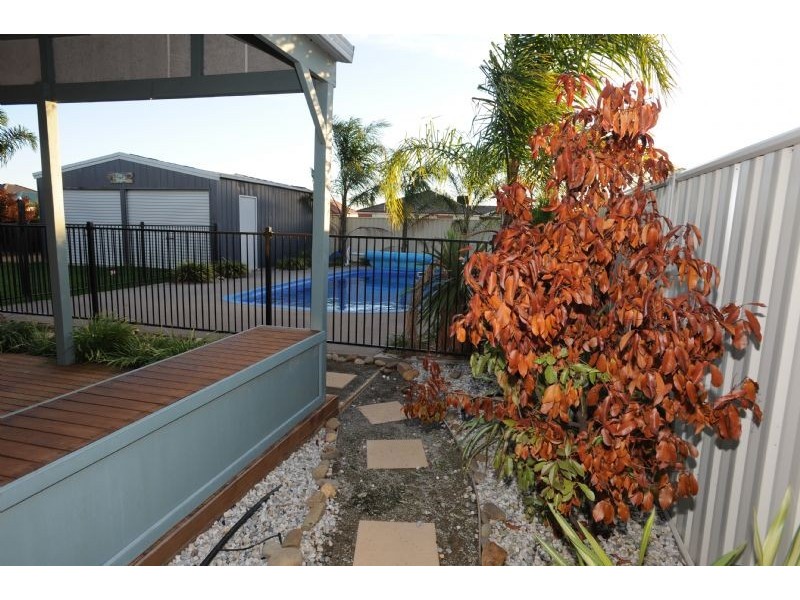 4 Linda Crescent, Yarrawonga VIC 3730
