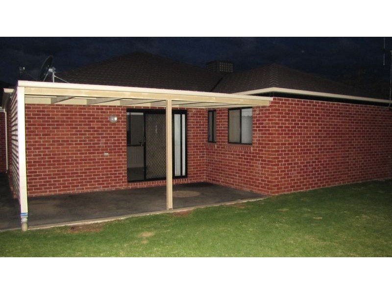 15 Derry Drive, Yarrawonga VIC 3730