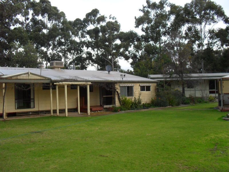 104 Katamatite-Yarrawonga Rd, Yarrawonga VIC 3730