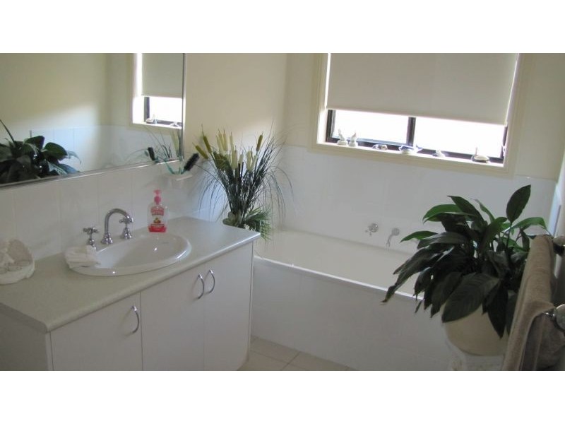 9 La Bamba Drive, Yarrawonga VIC 3730