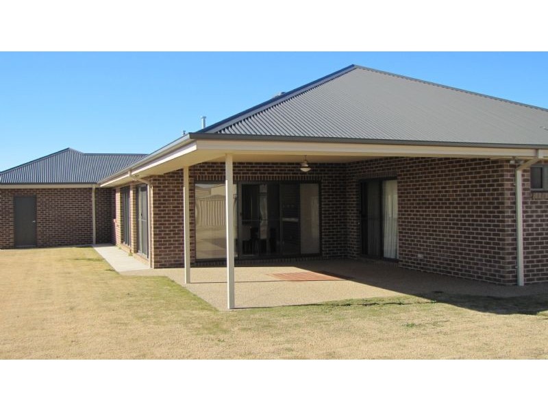 19 Leah Drive, Yarrawonga VIC 3730