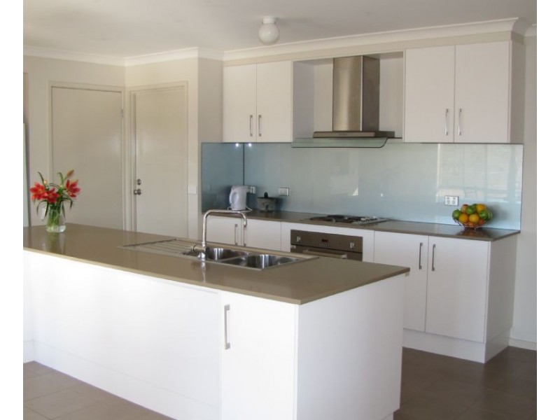 61 Pineview Drive, Yarrawonga VIC 3730