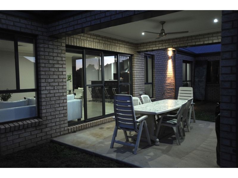 2c McCarthy Close, Yarrawonga VIC 3730