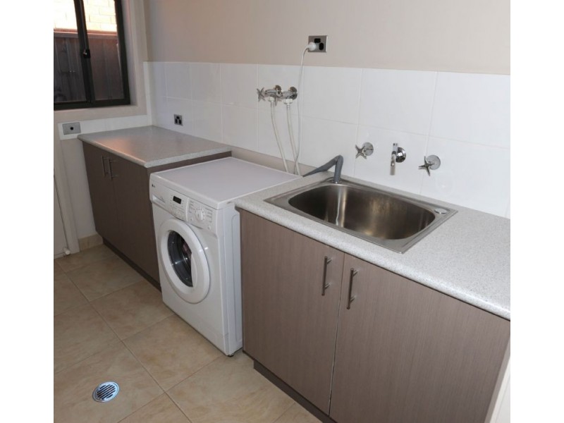 2c McCarthy Close, Yarrawonga VIC 3730