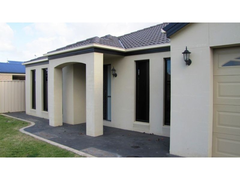 15 Derry Drive, Yarrawonga VIC 3730