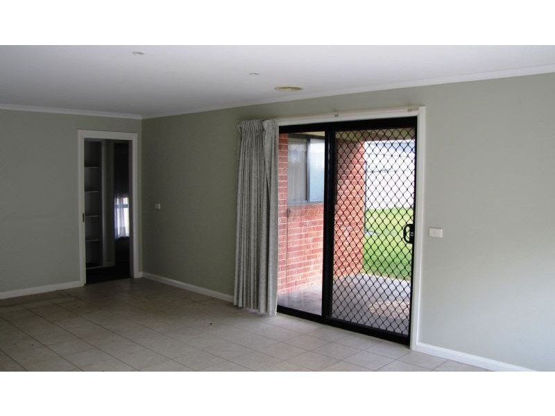 15 Derry Drive, Yarrawonga VIC 3730