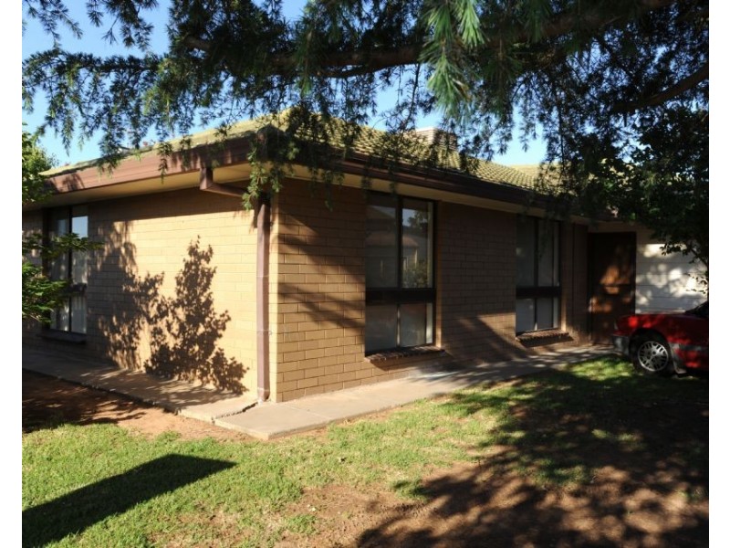 Unit 1 & 2 & 3/33 Tom Street, Yarrawonga VIC 3730