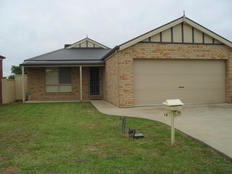 18 Madden Drive, Yarrawonga VIC 3730