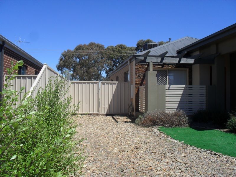 23 Zorro Drive, Yarrawonga VIC 3730