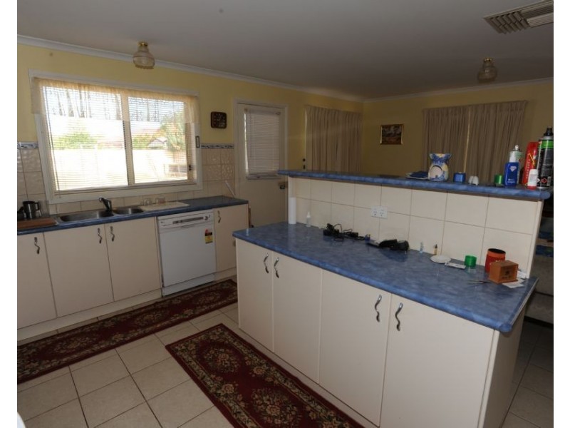 7 Andrea Crt, Yarrawonga VIC 3730