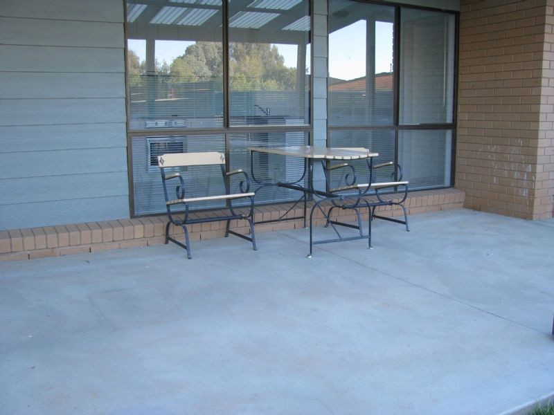 2/8 Conifer Close, Yarrawonga VIC 3730