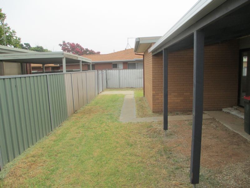 2/8 Conifer Close, Yarrawonga VIC 3730