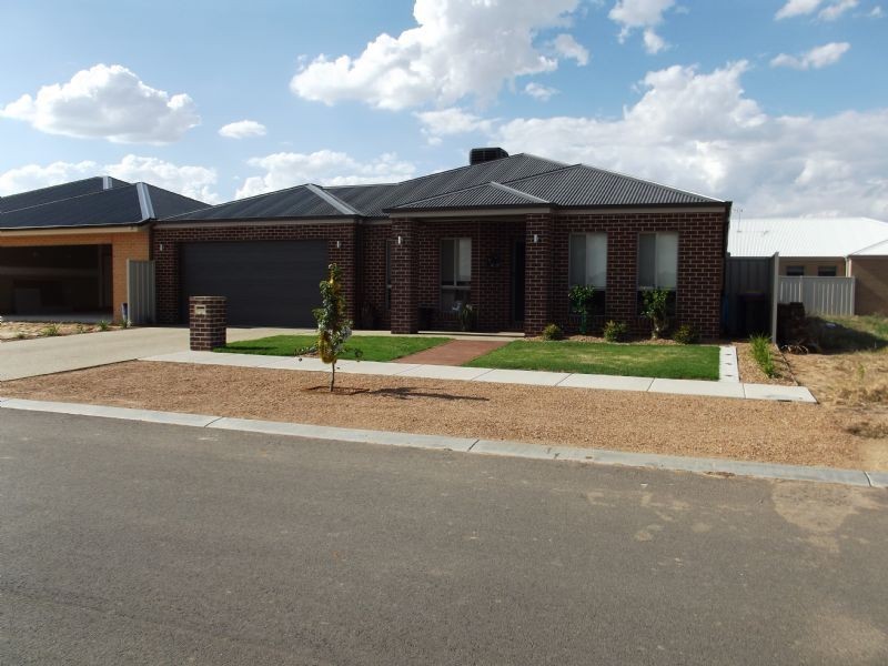 57 Lakeview Circuit, Yarrawonga VIC 3730