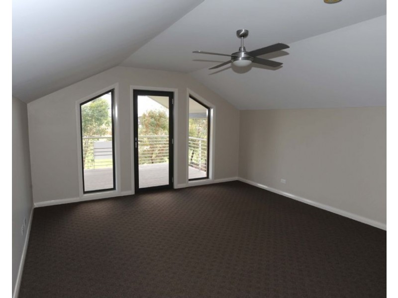 28 Coco Cres, Yarrawonga VIC 3730