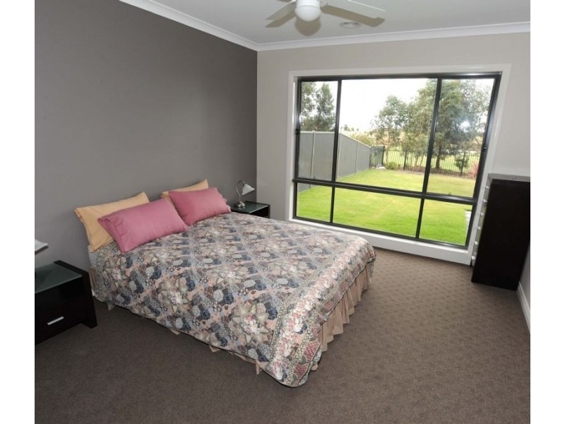 28 Coco Cres, Yarrawonga VIC 3730