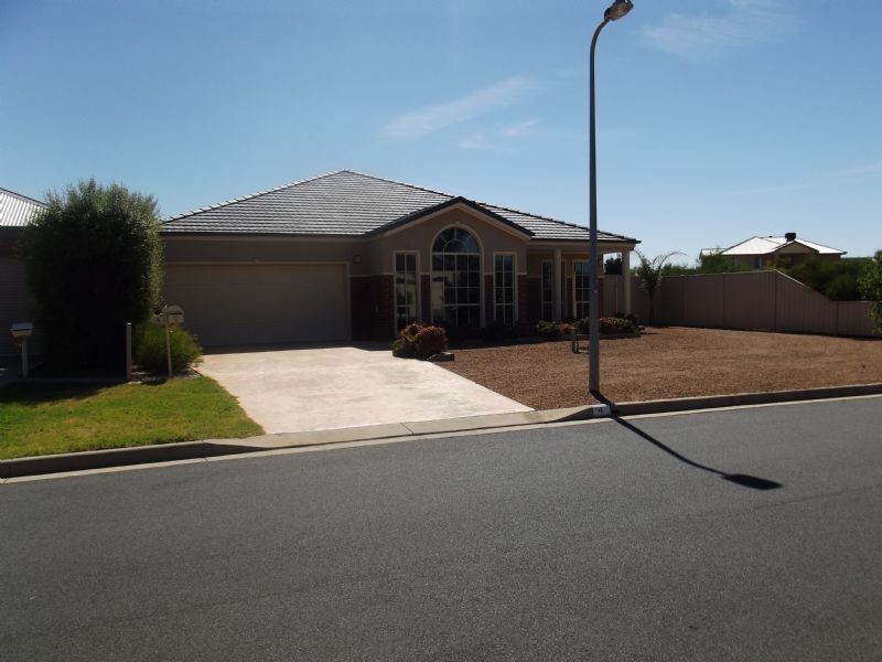 4 Derry Drive, Yarrawonga VIC 3730