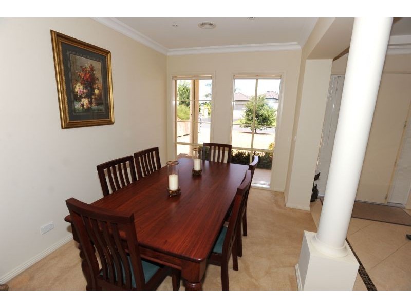 4 Derry Drive, Yarrawonga VIC 3730