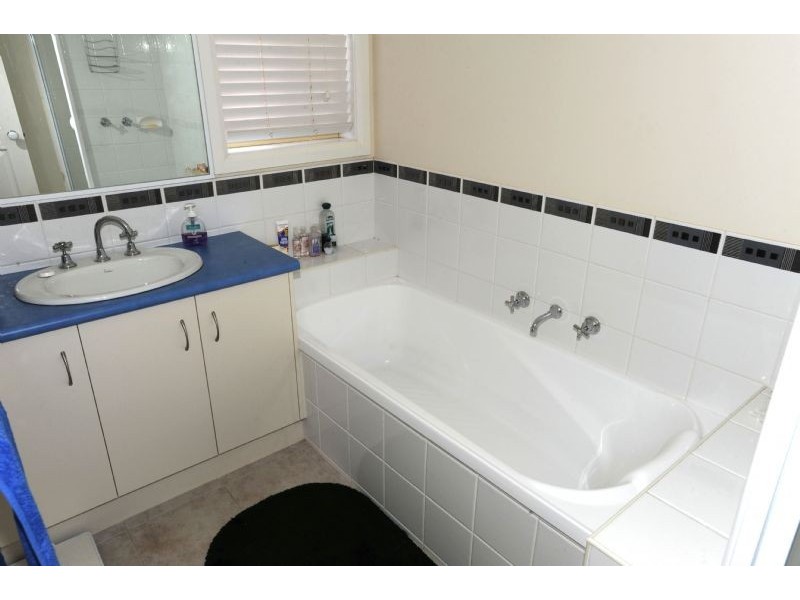 27 Zorro Drive, Yarrawonga VIC 3730