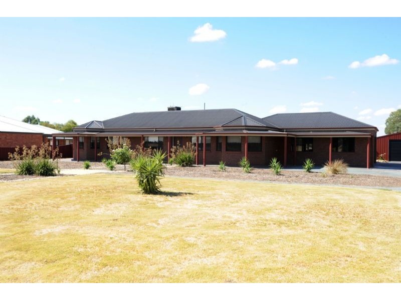 74 Cahills Road, Yarrawonga VIC 3730