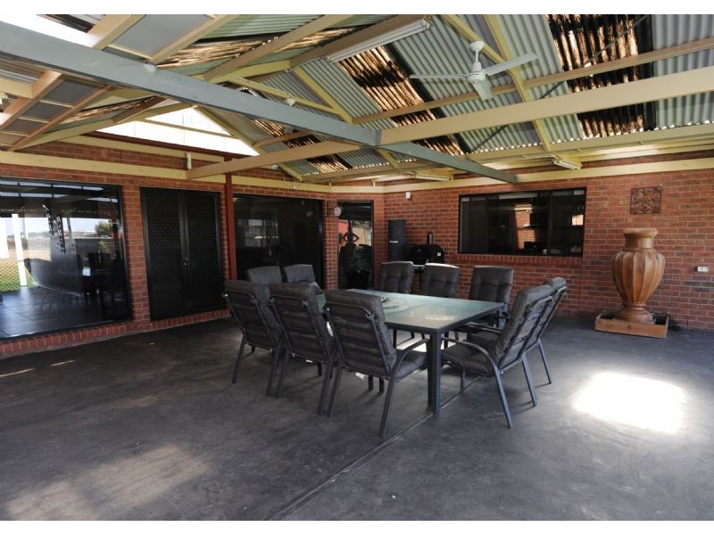 74 Cahills Road, Yarrawonga VIC 3730