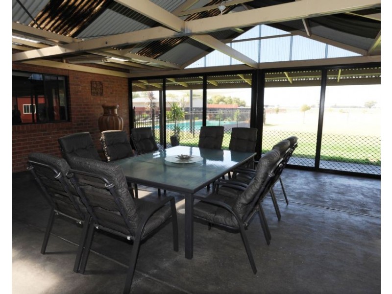 74 Cahills Road, Yarrawonga VIC 3730