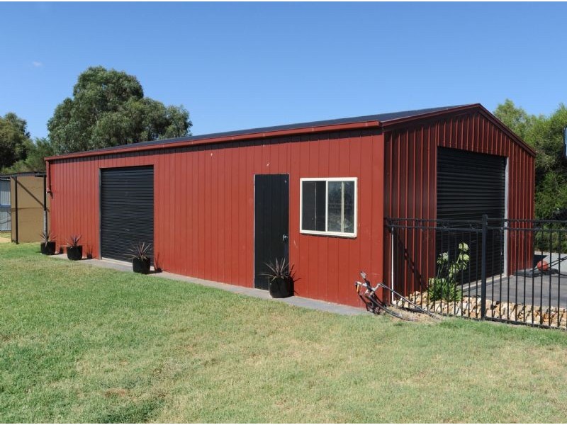 74 Cahills Road, Yarrawonga VIC 3730