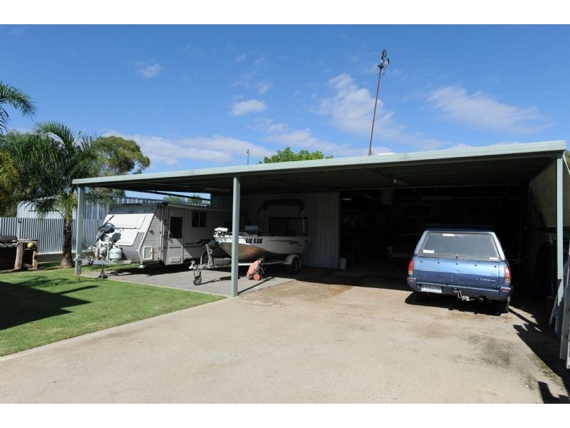 9 Bailey Street, Bundalong VIC 3730