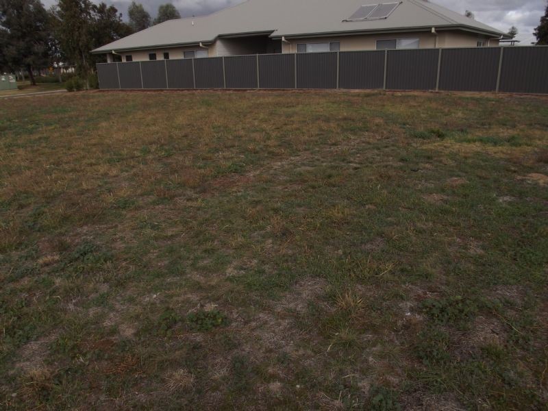 40 Phillip Hyland Drive Silverwoods, Yarrawonga VIC 3730