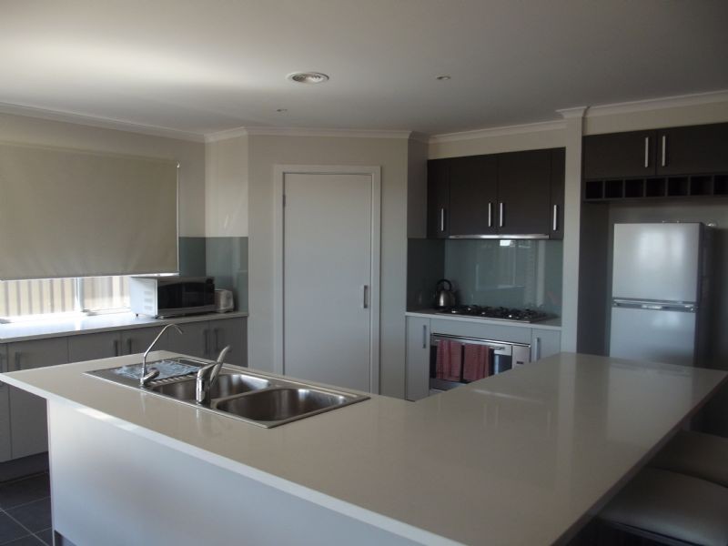 9 Adoni Green, Yarrawonga VIC 3730