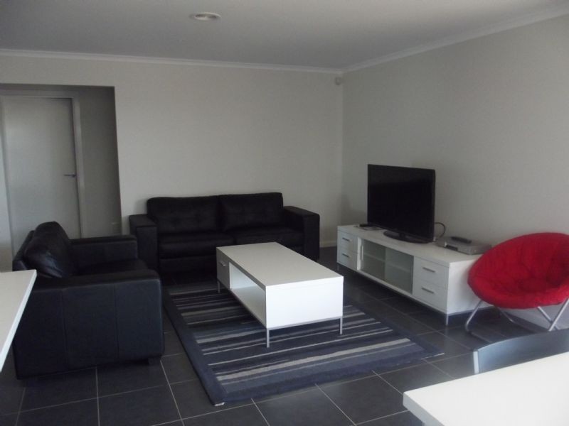 9 Adoni Green, Yarrawonga VIC 3730