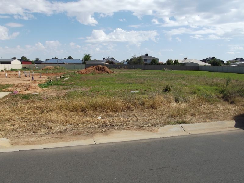 V/L 23 Fields Ave., Yarrawonga VIC 3730