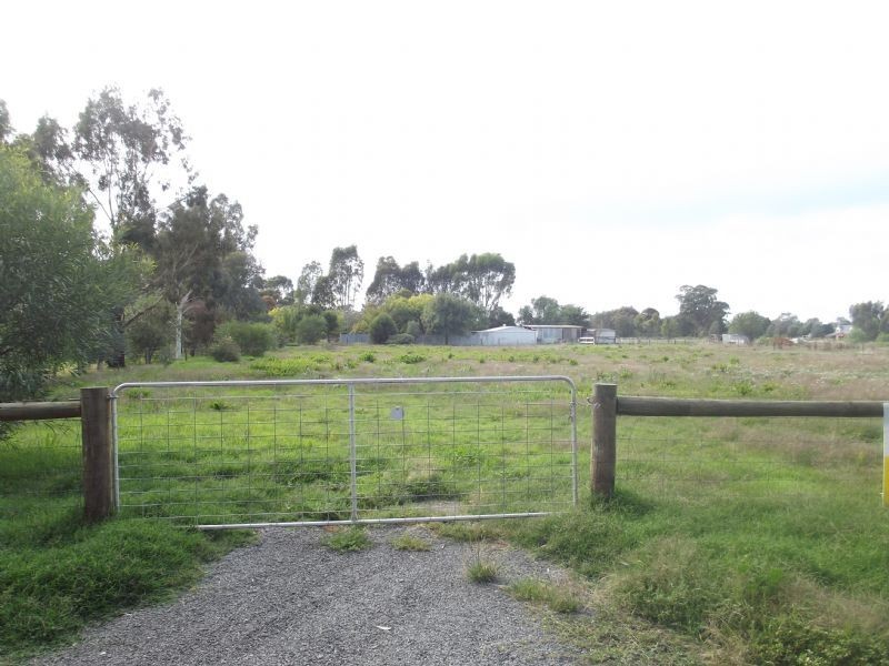 V/L-2/7 Havenstock Drive, Yarrawonga VIC 3730