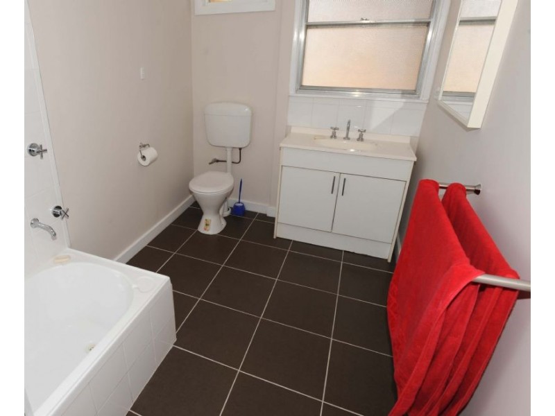 43 Pinneger Street, Yarrawonga VIC 3730