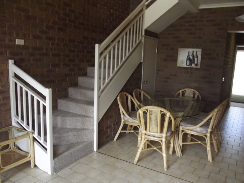 9/128 Murray Valley Highway, Yarrawonga VIC 3730