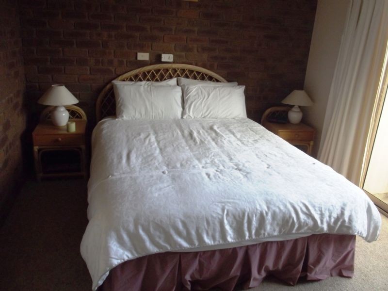 9/128 Murray Valley Highway, Yarrawonga VIC 3730