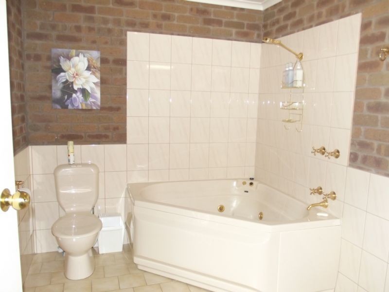 9/128 Murray Valley Highway, Yarrawonga VIC 3730