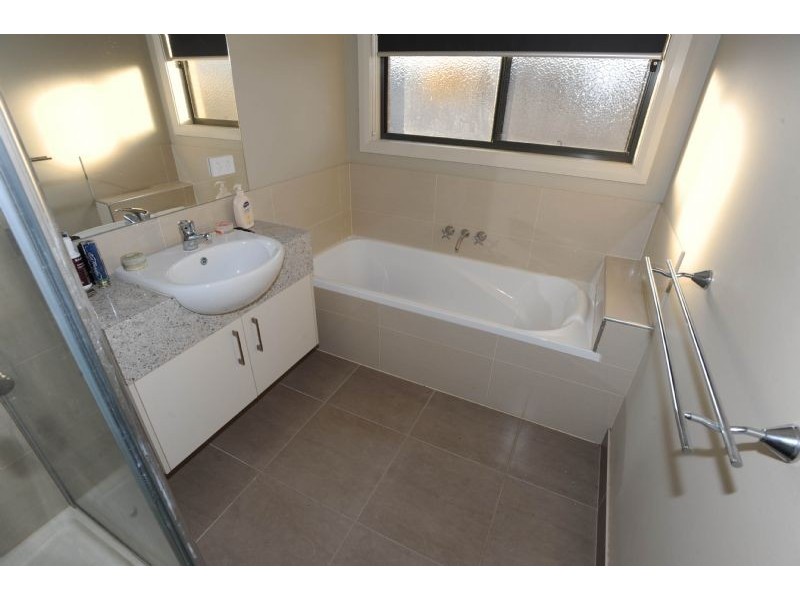 13 La Bamba Drive, Yarrawonga VIC 3730