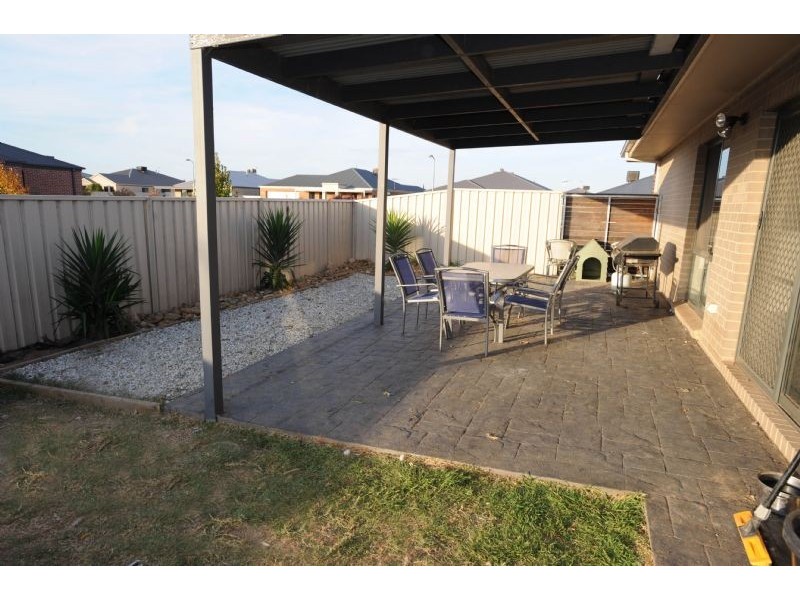 13 La Bamba Drive, Yarrawonga VIC 3730