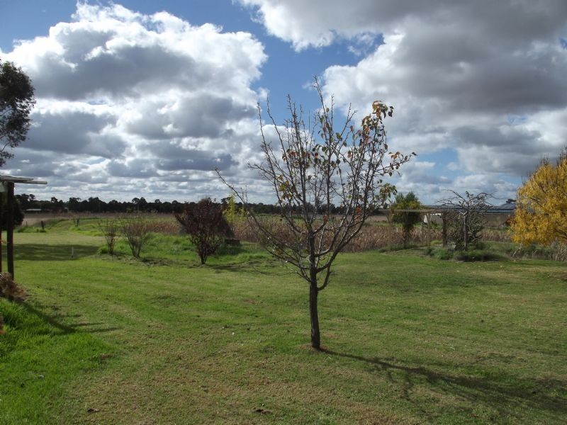 V/L- 5768 2.5 Acre block Benalla-Yarrawonga Rd, Yarrawonga VIC 3730