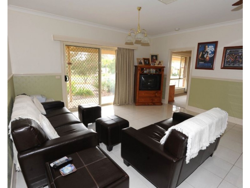 63 Binda Road, Mulwala NSW 2647