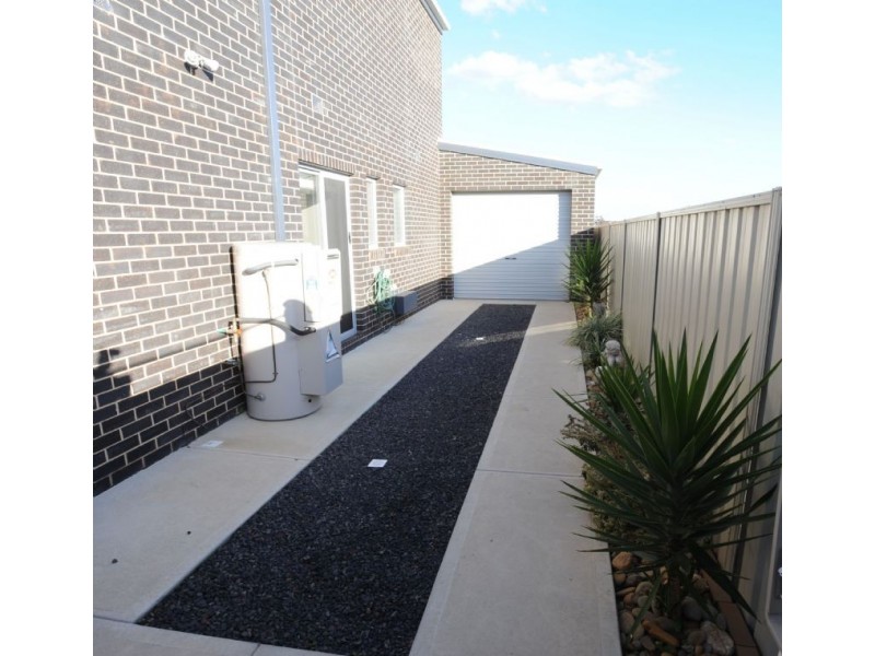 77 Lakeviews Circuit, Yarrawonga VIC 3730