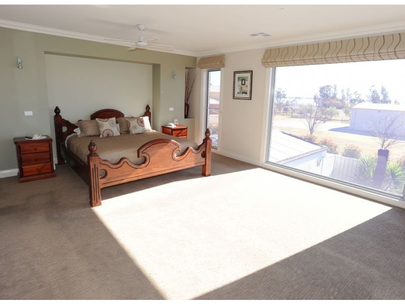 77 Lakeviews Circuit, Yarrawonga VIC 3730