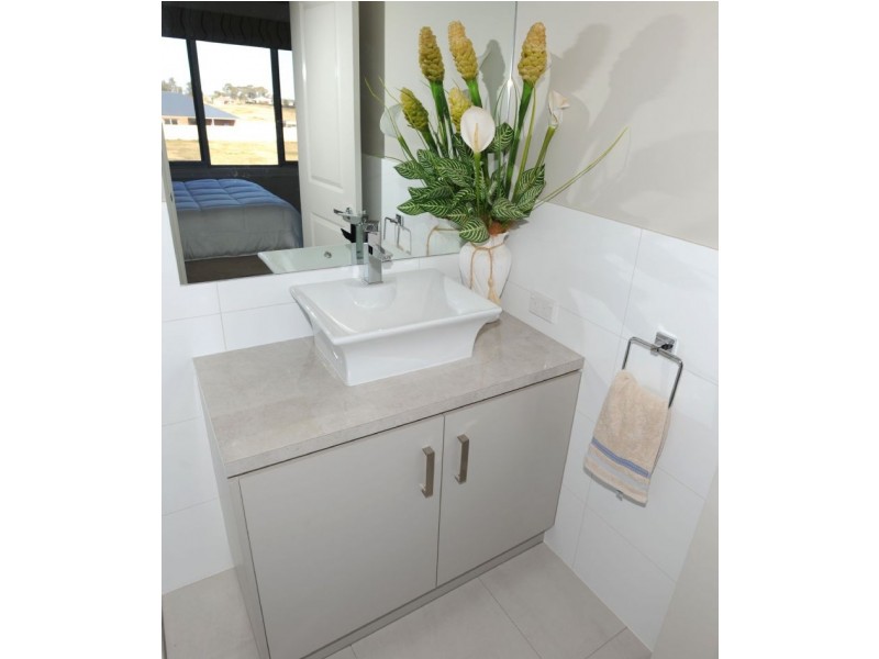 77 Lakeviews Circuit, Yarrawonga VIC 3730