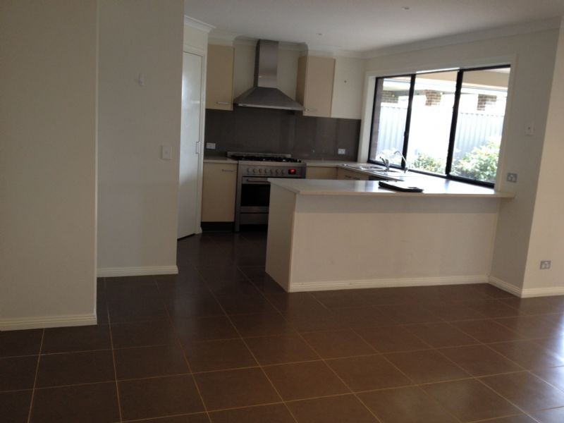 10 Adoni Green, Yarrawonga VIC 3730